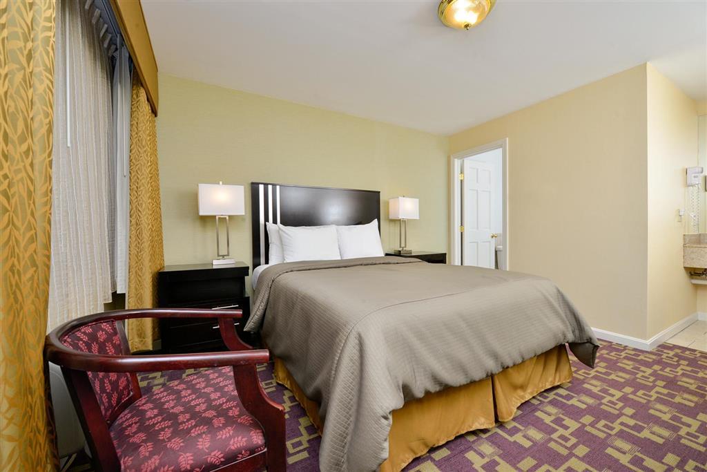 Americas Best Value Inn Providence-North Scituate Phòng bức ảnh